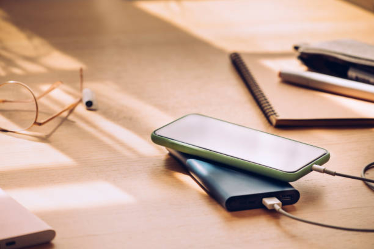 5 Cheap Power Banks For Your iPhone